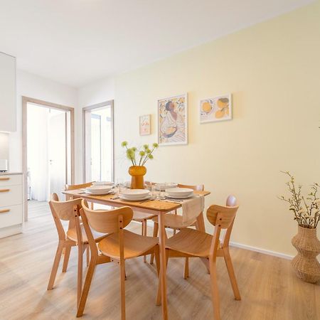 Bright 2Br - 5Th Floor, Balcony, Free Parking By Gravity Prague Lägenhet Exteriör bild