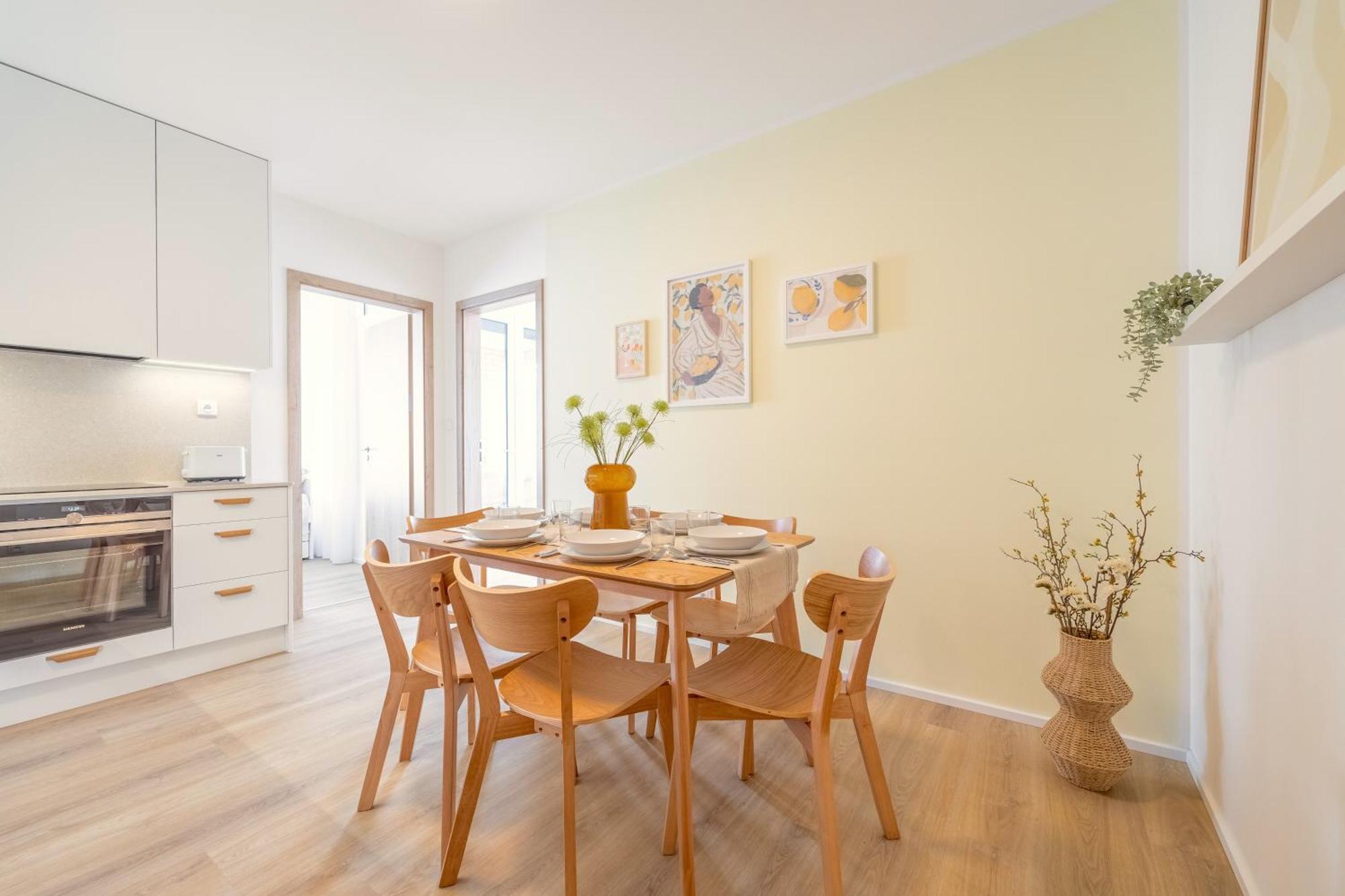 Bright 2Br - 5Th Floor, Balcony, Free Parking By Gravity Prague Lägenhet Exteriör bild